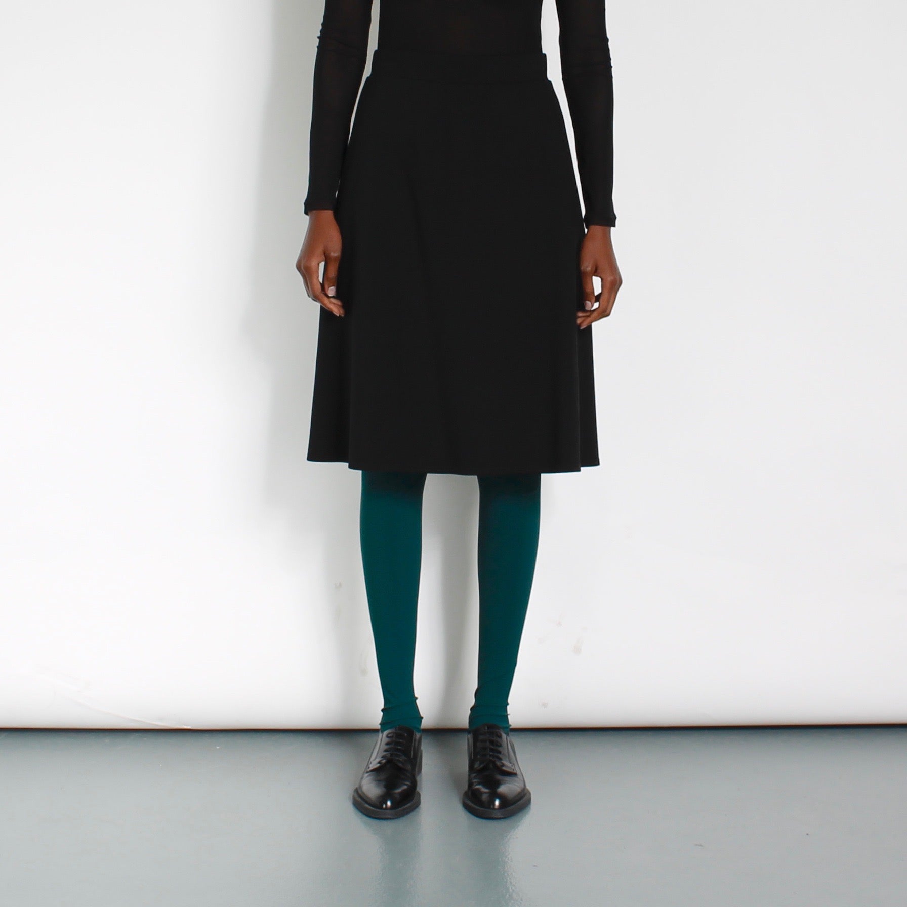 Skirt NITRAILLE2 | Black | Maison Marie Saint Pierre