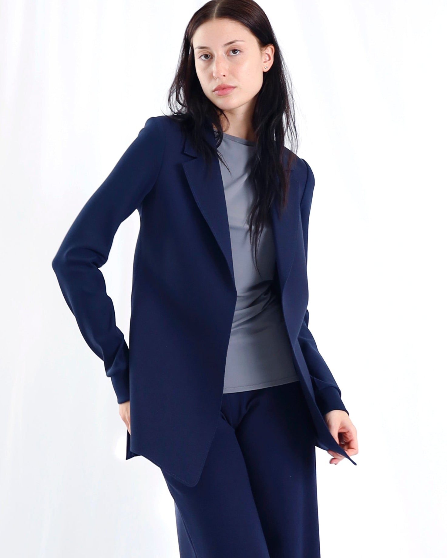 Maison Marie Saint Pierre | Jacket | MUGARITZ | Deep Blue | Pants | AVALON2 | Deep Blue