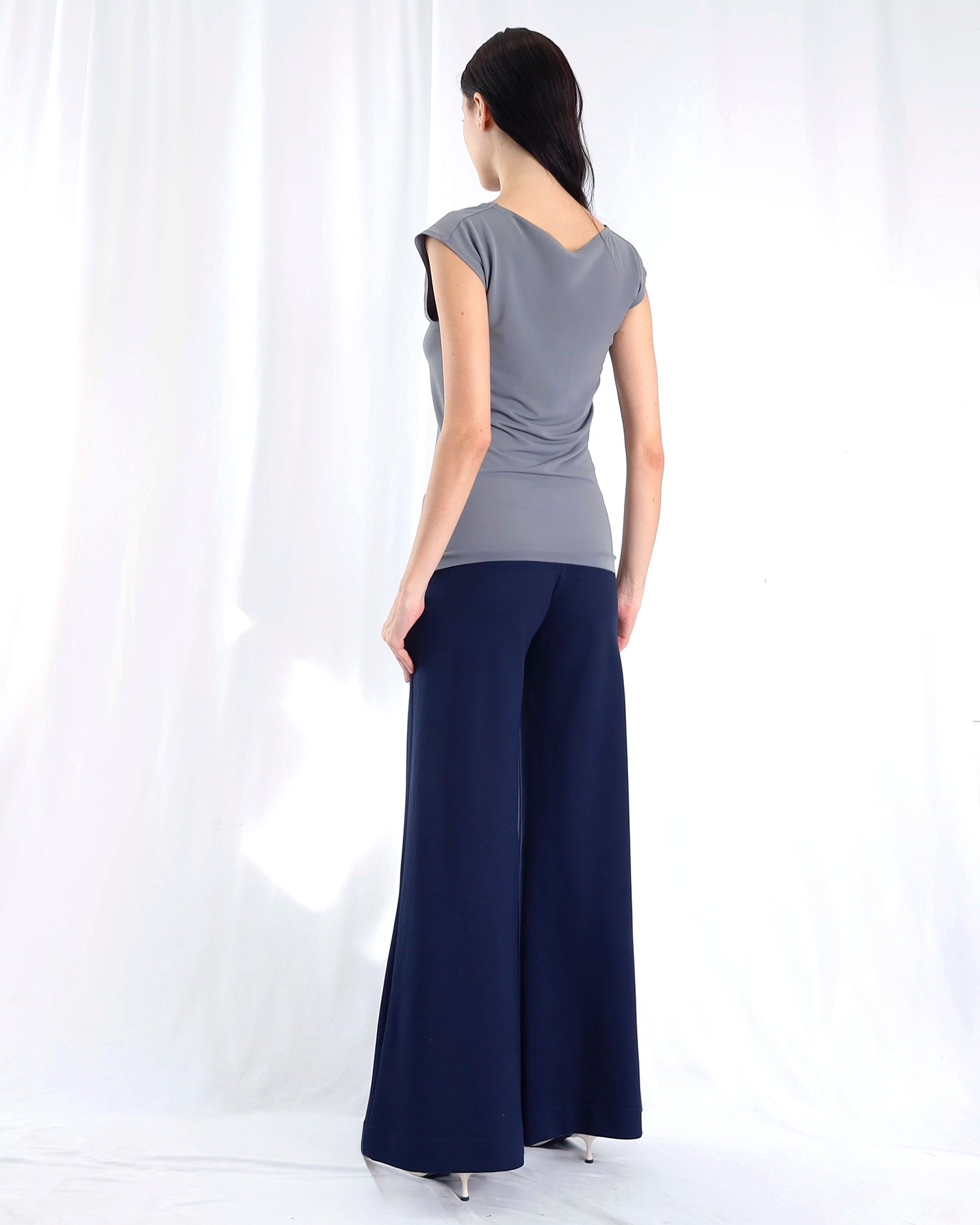 Maison Marie Saint Pierre | Top | ROSALIE2 | Charcoal | Pants | AVALON2 | Deep Blue