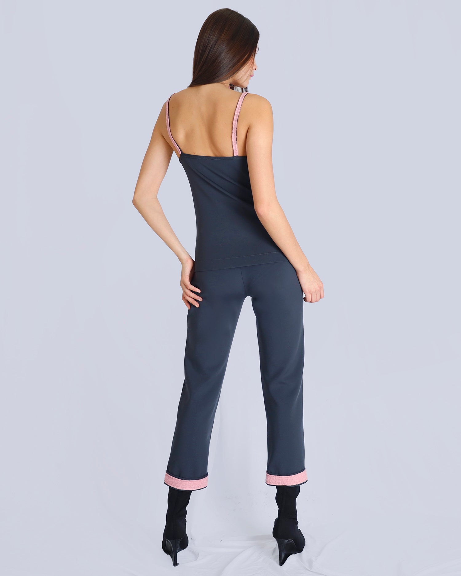 Maison Marie Saint Pierre | Pants | NESSA |  Dark Charcoal | Dolly Pink | Top | NADIA | Dark Charcoal | Dolly Pink