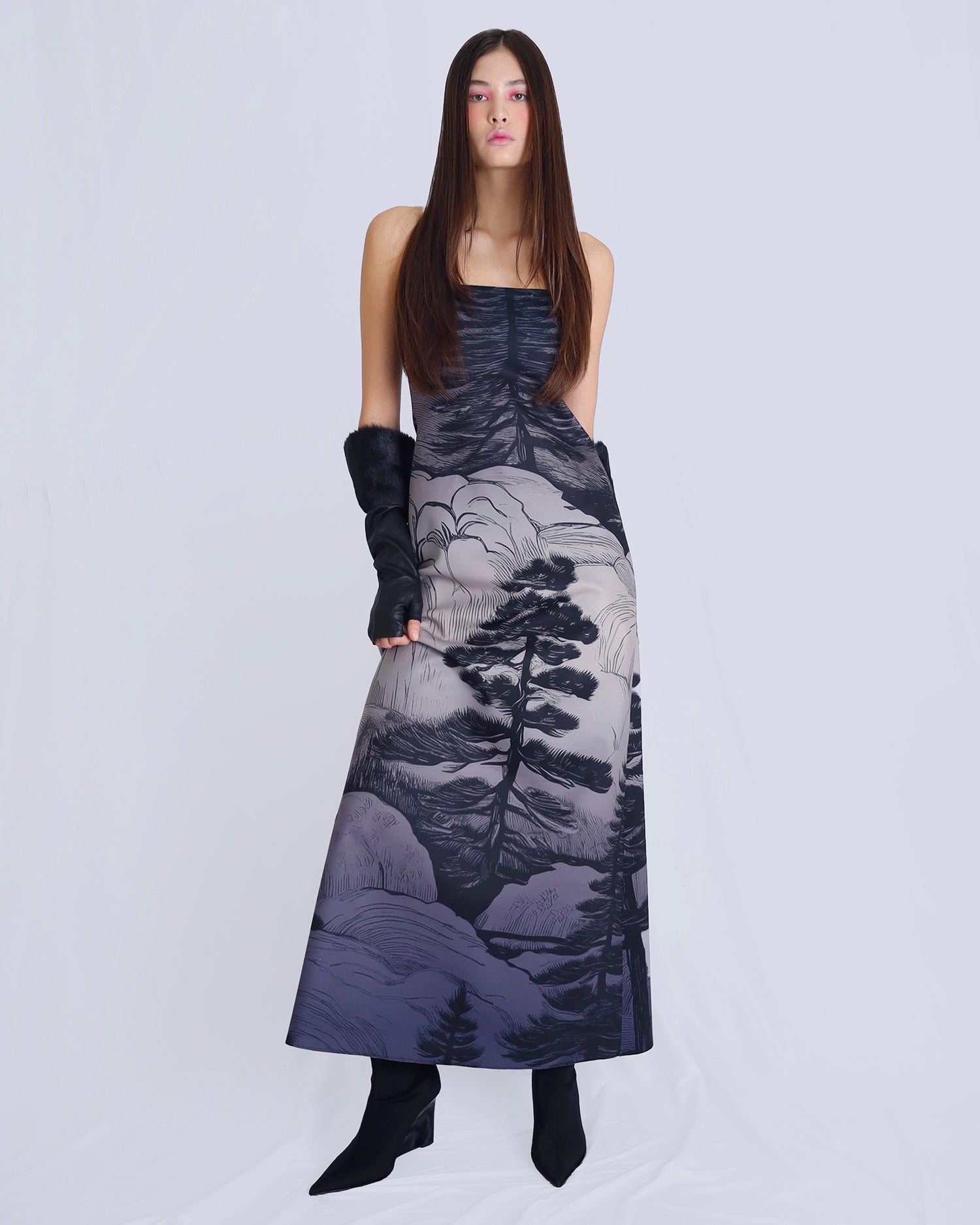 Maison Marie Saint Pierre | Dress | NANCY | Deep Blue Pine | Gloves | VICE | Black