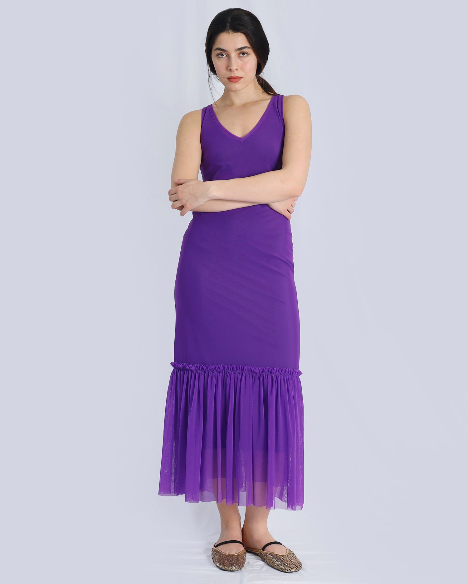Woman wearing a purple dress against a white background. Maison Marie Saint Pierre | Dress | POLZIN| Neon Purple