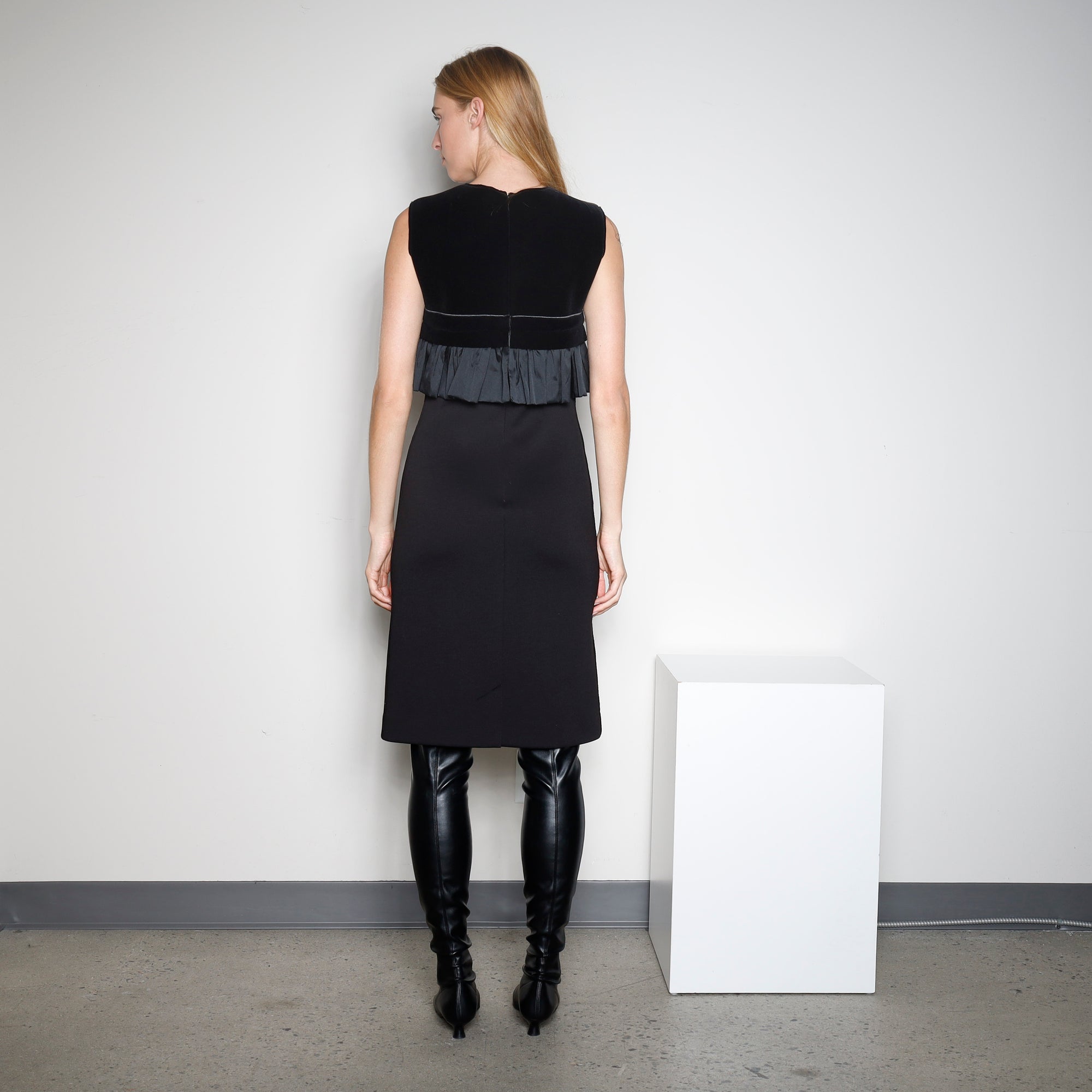 VARLE2 | Dress | Black