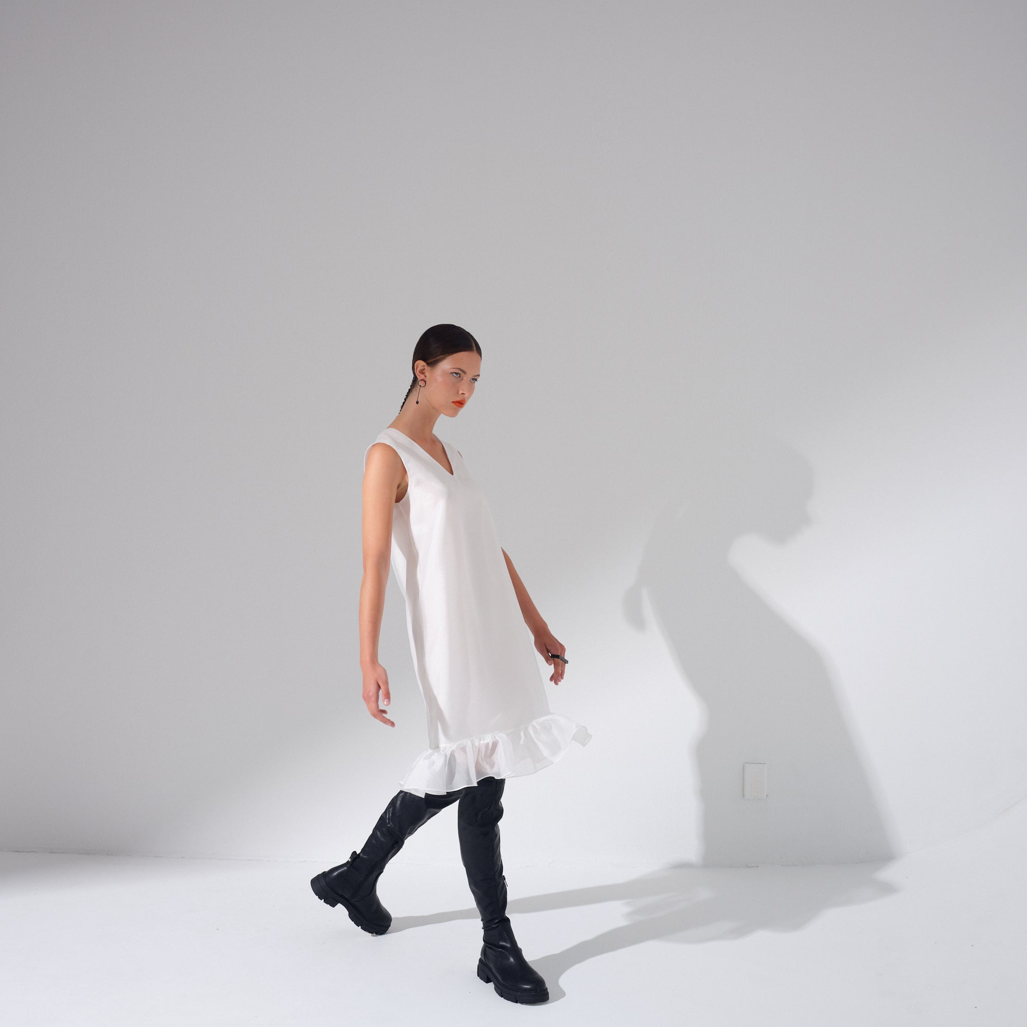 Dress ZEKKAT | White | Maison Marie Saint Pierre
