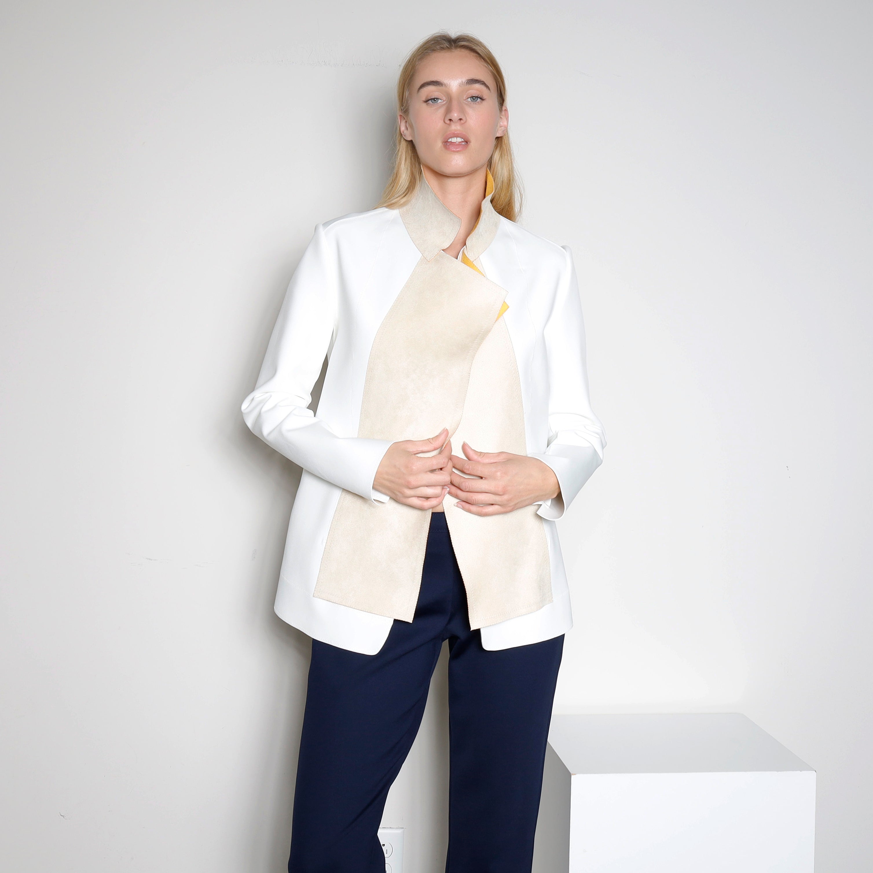 Jacket TOMEA2 | White | Maison Marie Saint Pierre