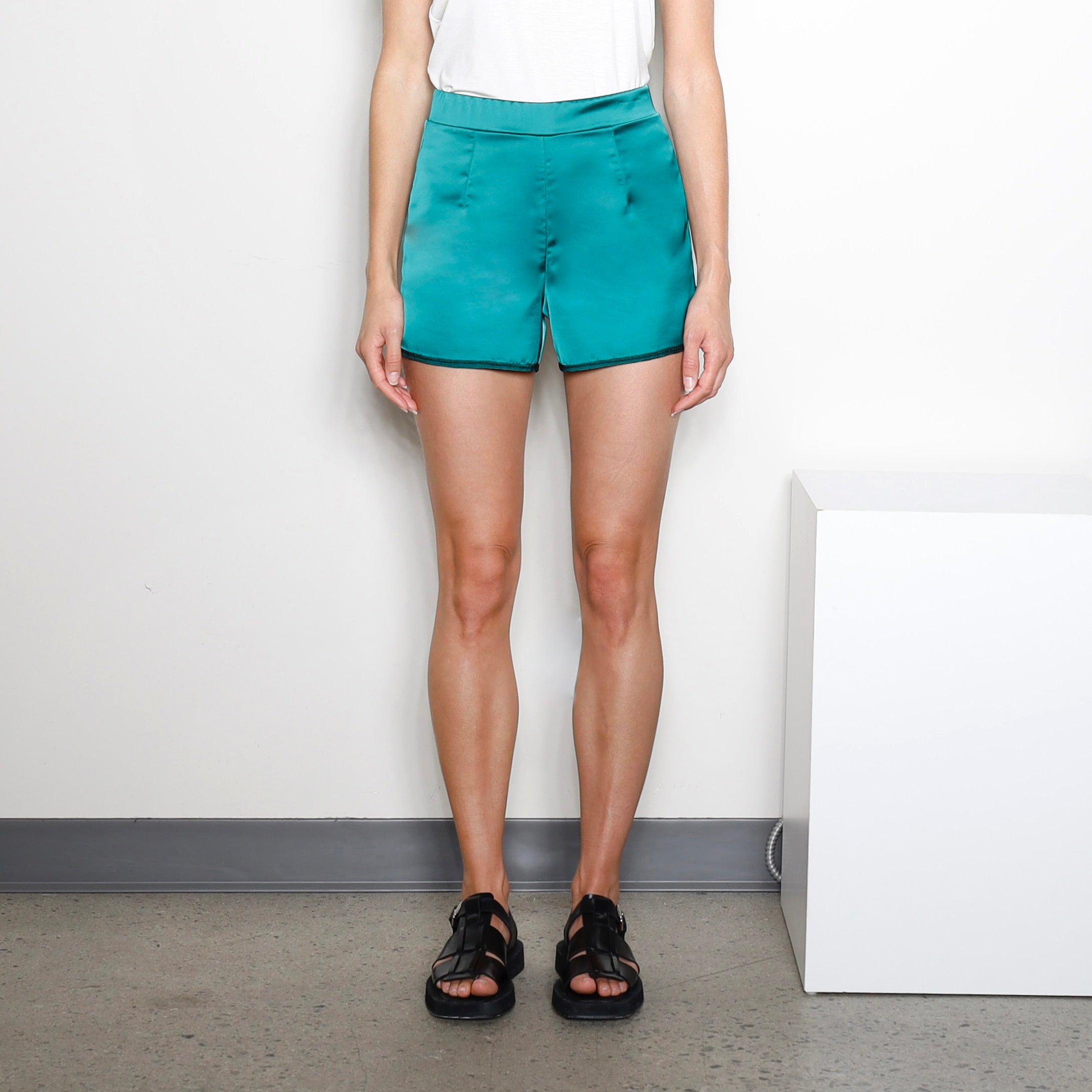 Shorts ZIANI | Emerald | Maison Marie Saint Pierre